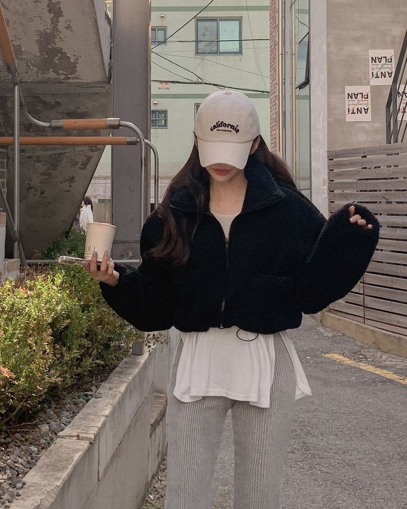 MAYBINS(メイビンス)の「Wool crop jumper(Jackets/Outerwear)」