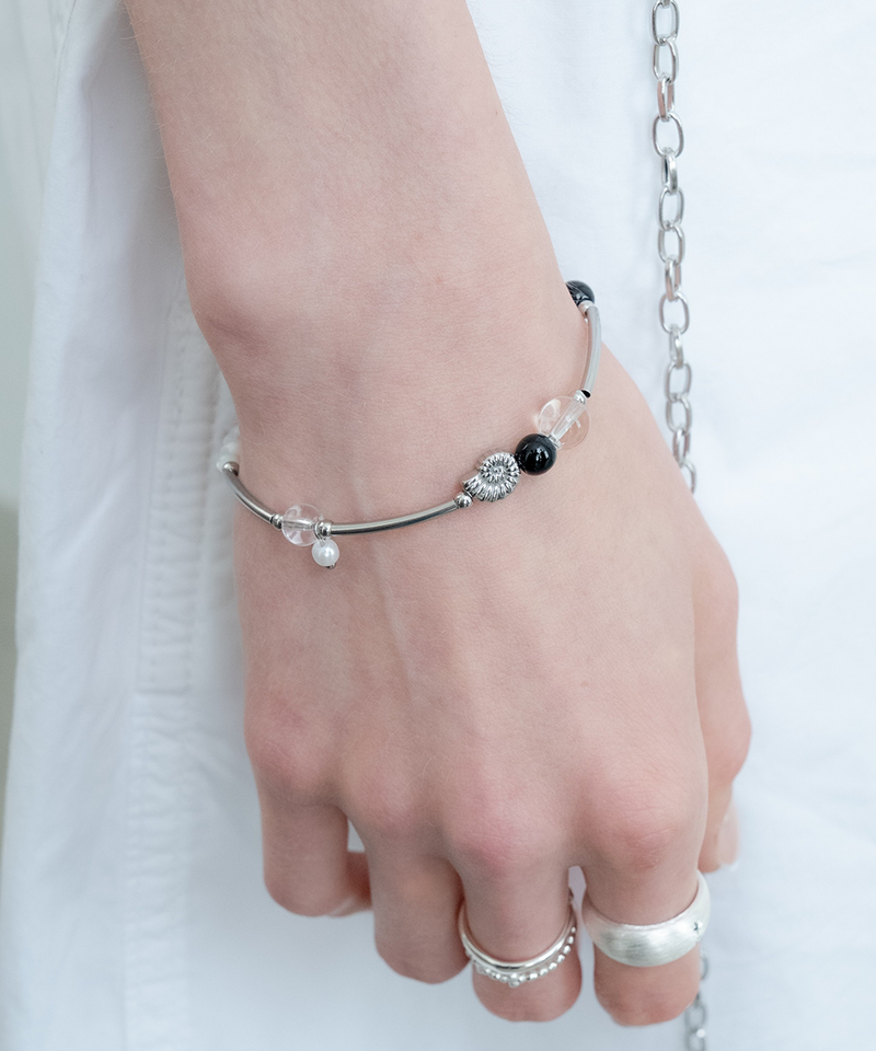 AQUA SHELL BRACELET_BLACK