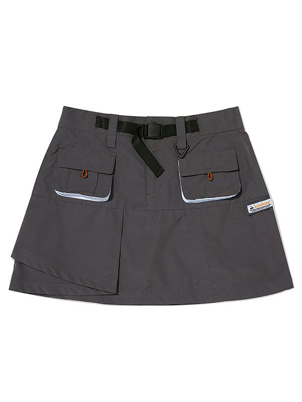 KIRSH（キルシー）の「POCKET DETAIL PLARE SKIRT [CHARCOAL]（Skirts）」