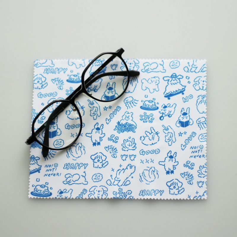 glasses cleaner What Clouds Say