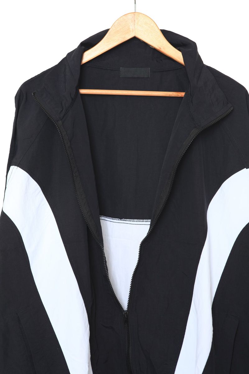 Wave Coloring Zip-Up