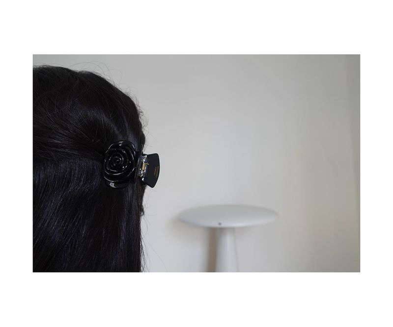 shy rose hair pin (2C)