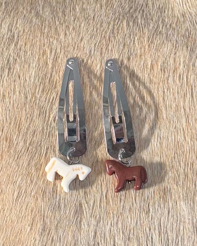 Two horses hairpins