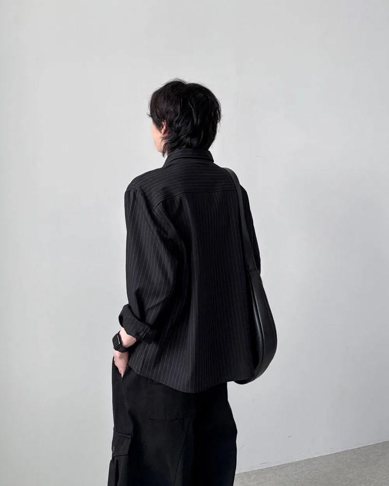 Odd Basic Cropped Shirt