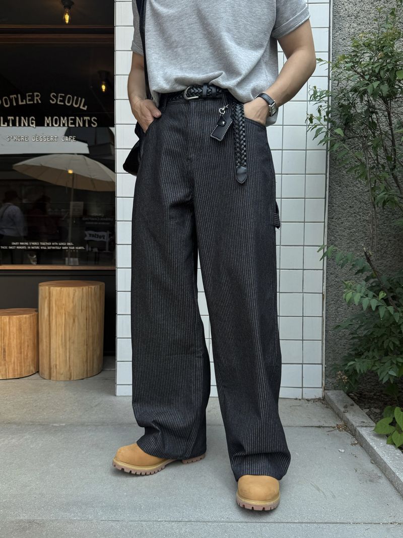 Pint stripe denim pants