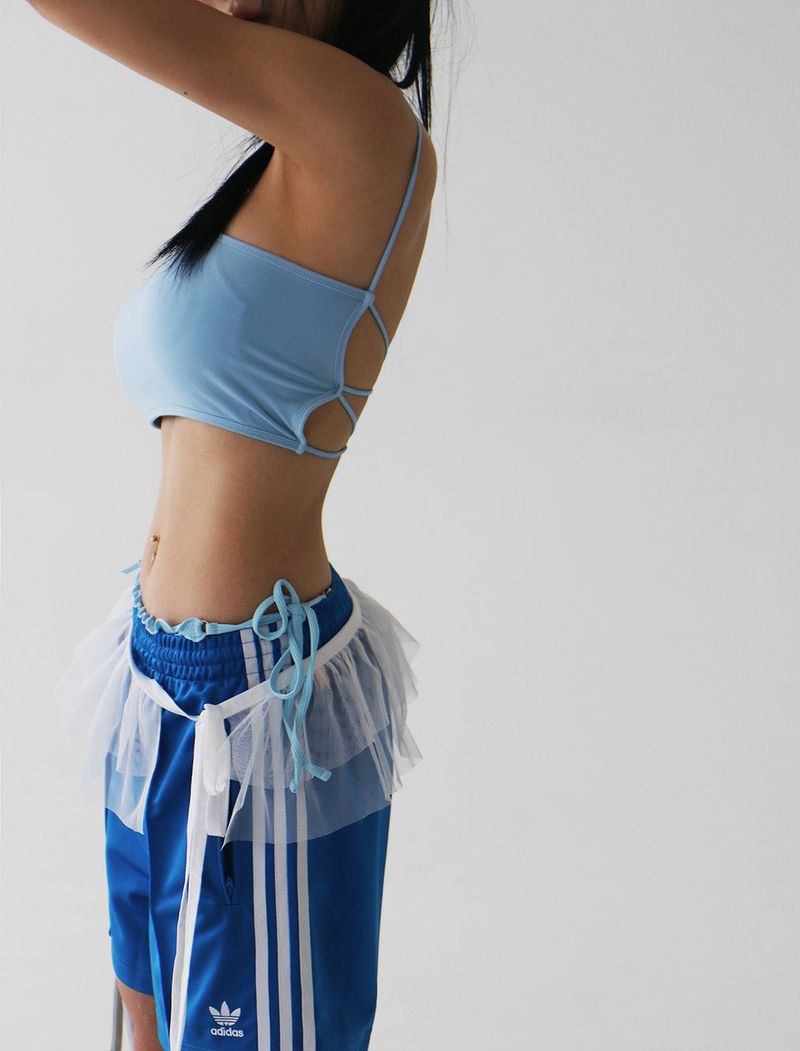 7 color cap built-in backless bra top