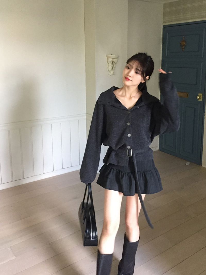 Vent loose high cardigan