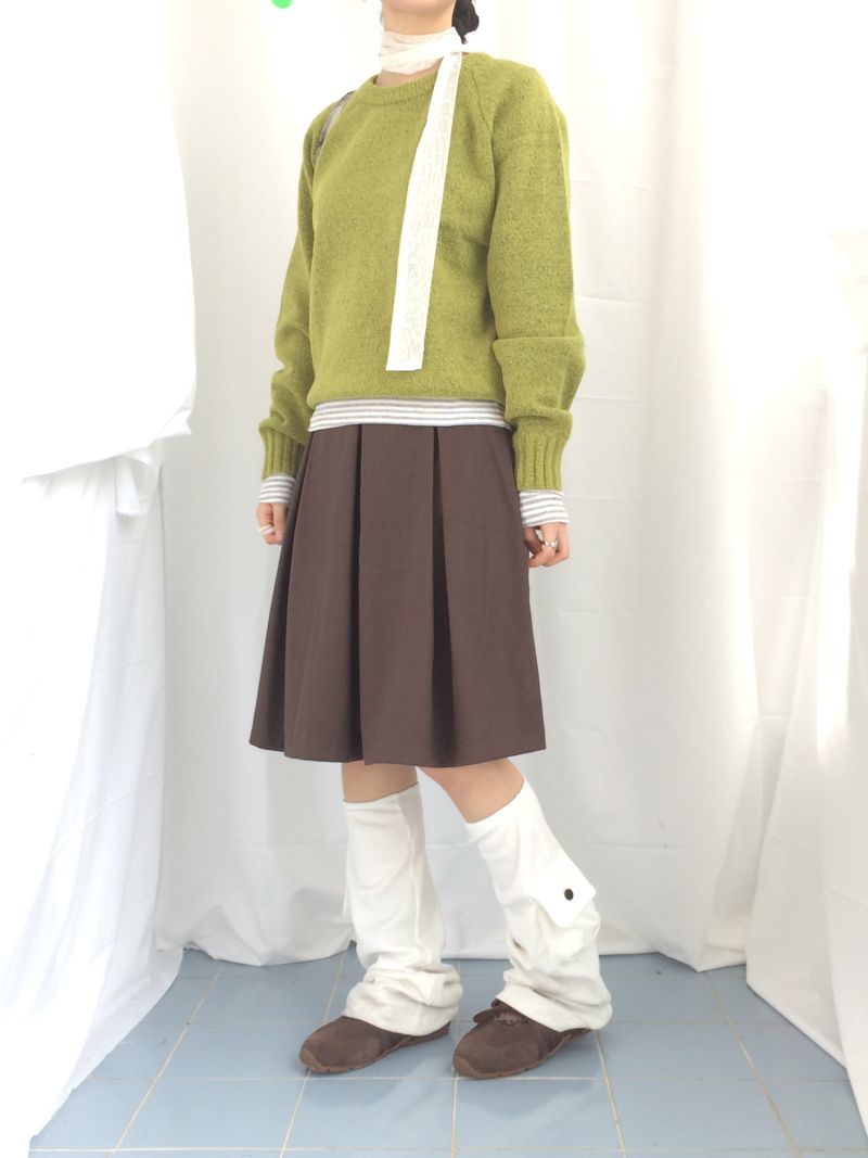 ner.ui.bin（ノエビン）の「ボタンピケットニットウォーマー（ファッション小物）」