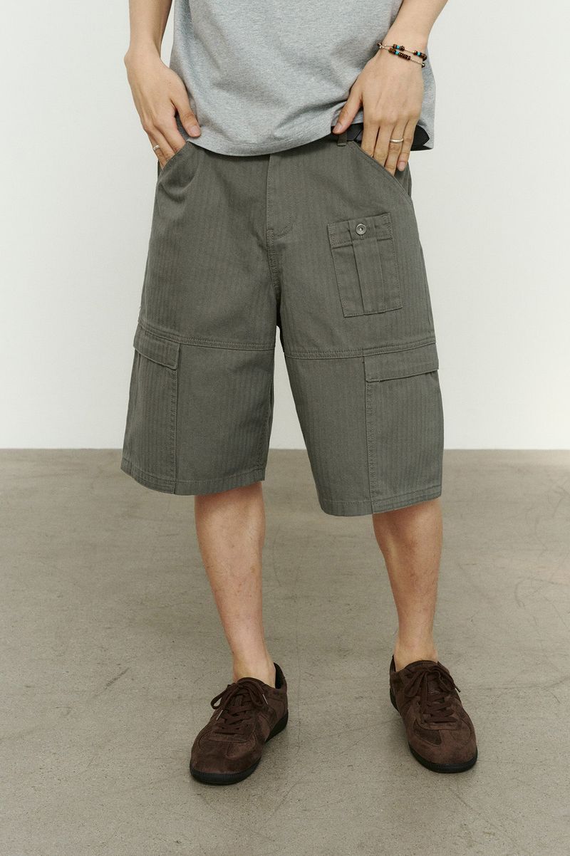 パネルドカーゴポケットヘリンボーンツイルショーツ (Washed Khaki)