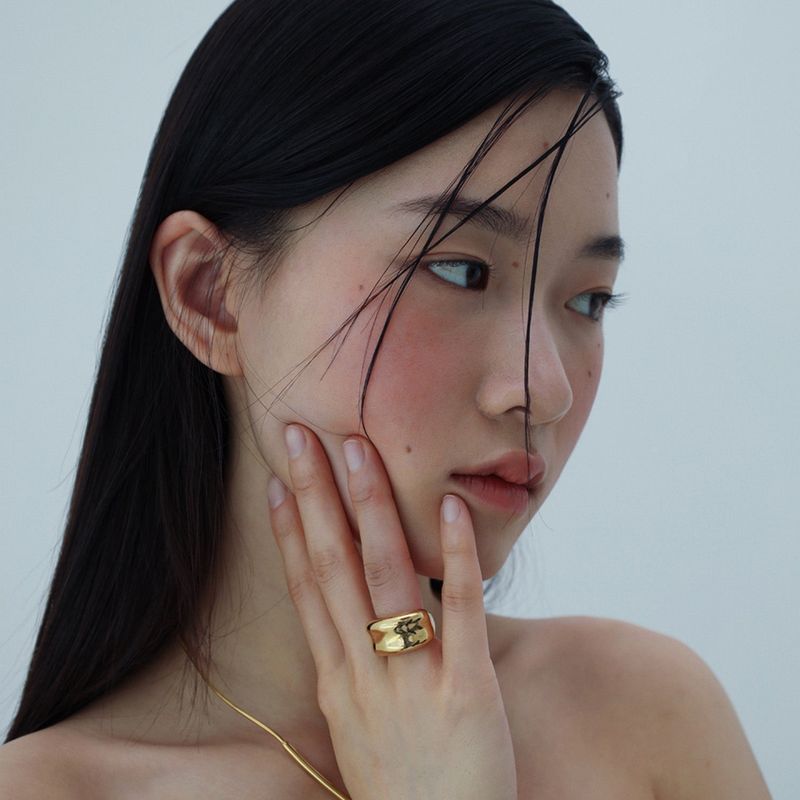 【MADE】 Gold curve ring