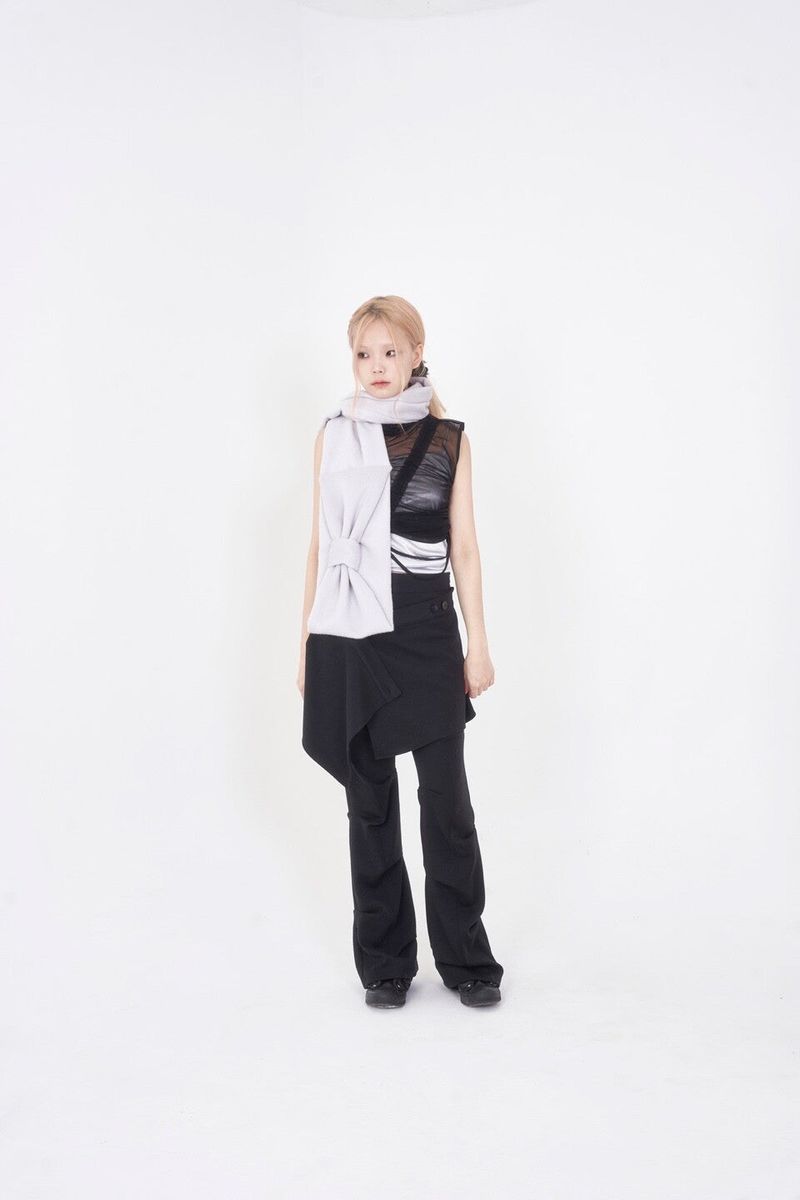 Ribbon Muffler_White Gray
