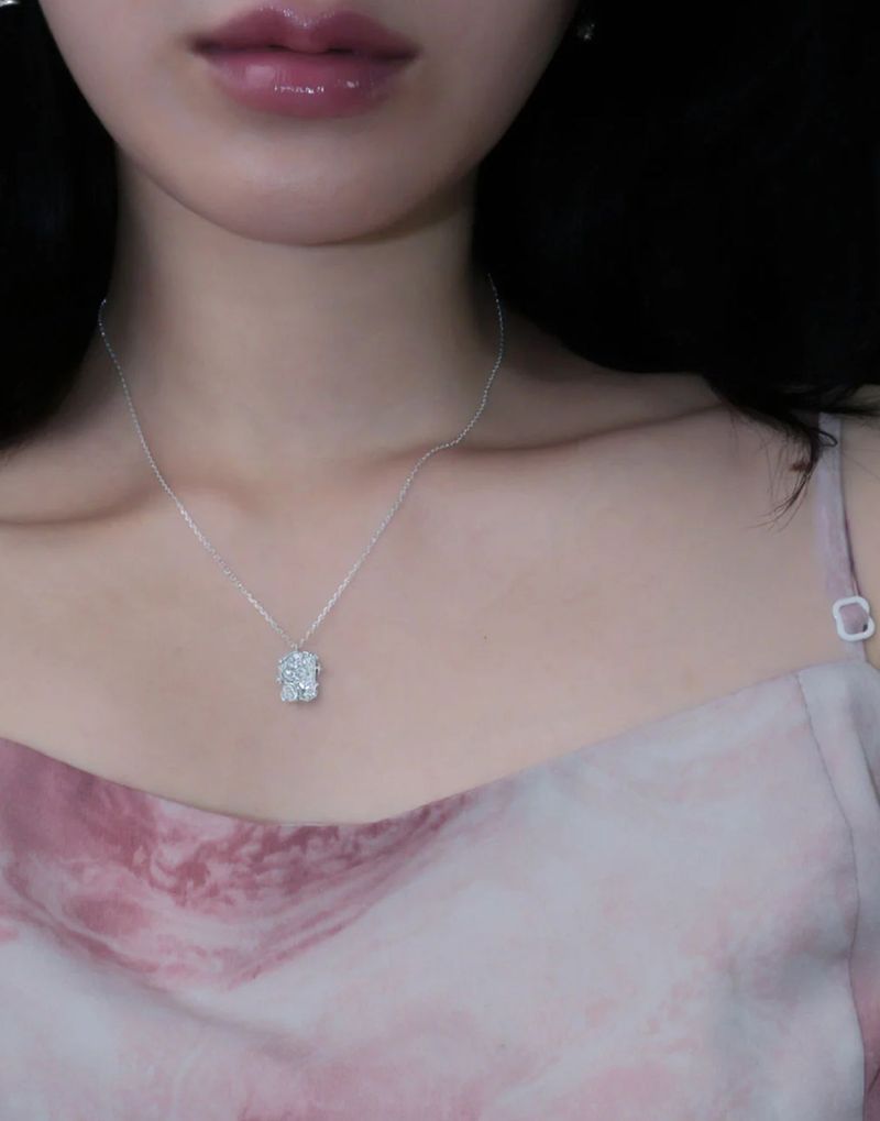 [MADE] velvet night rose necklace S size