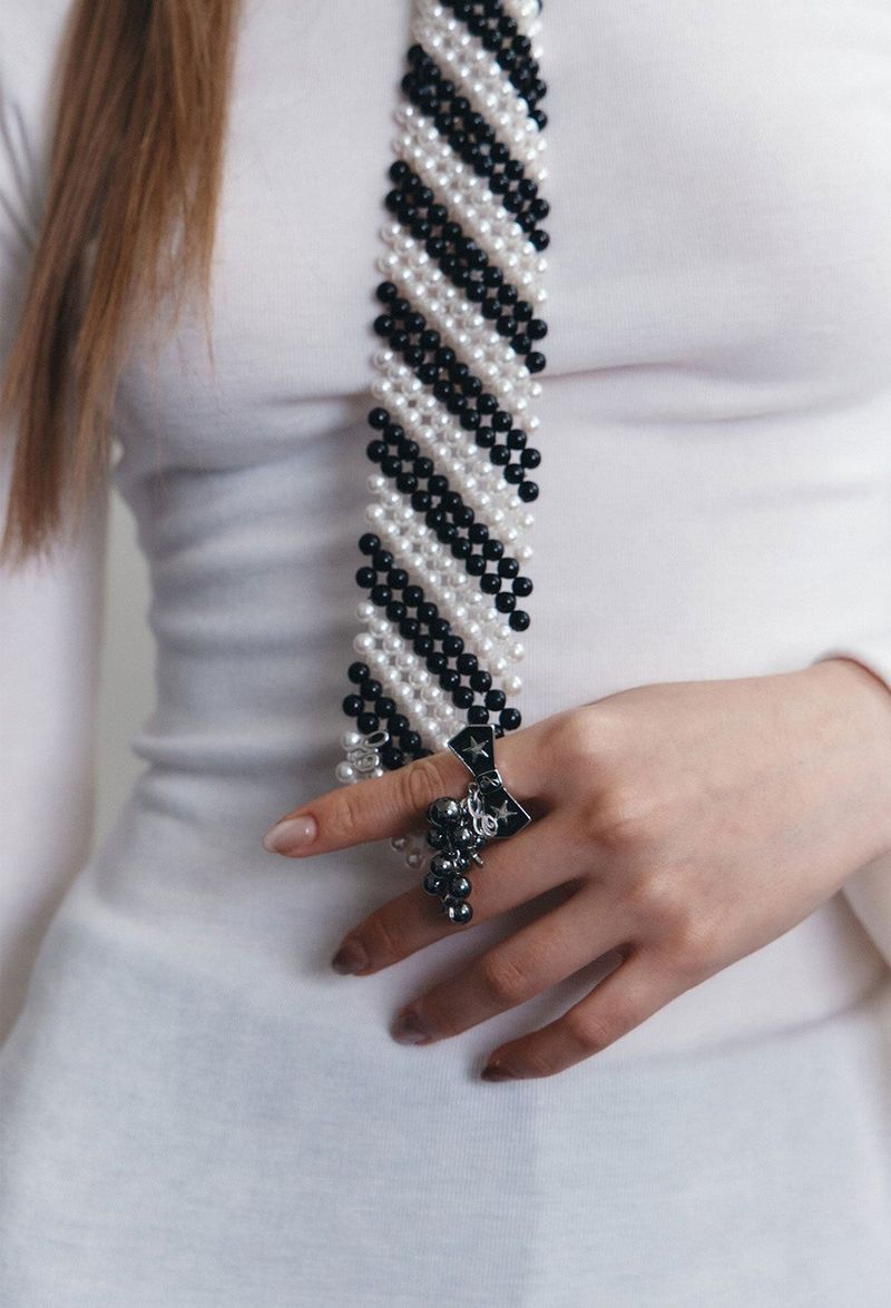BOW&GRAPE RING (BLACK)