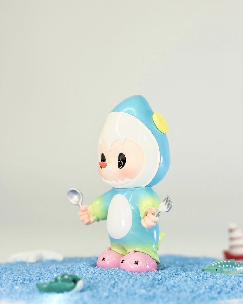 MEEGO-Mini Shark