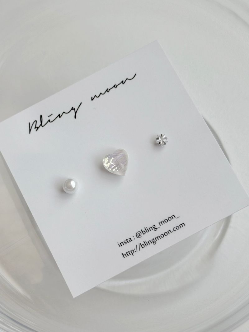 Blingmoon（ブリングムーン）の「[3 set] shy pearl heart piercing set / Yeongrong heart lovely simple daily cubic（Accessories）」