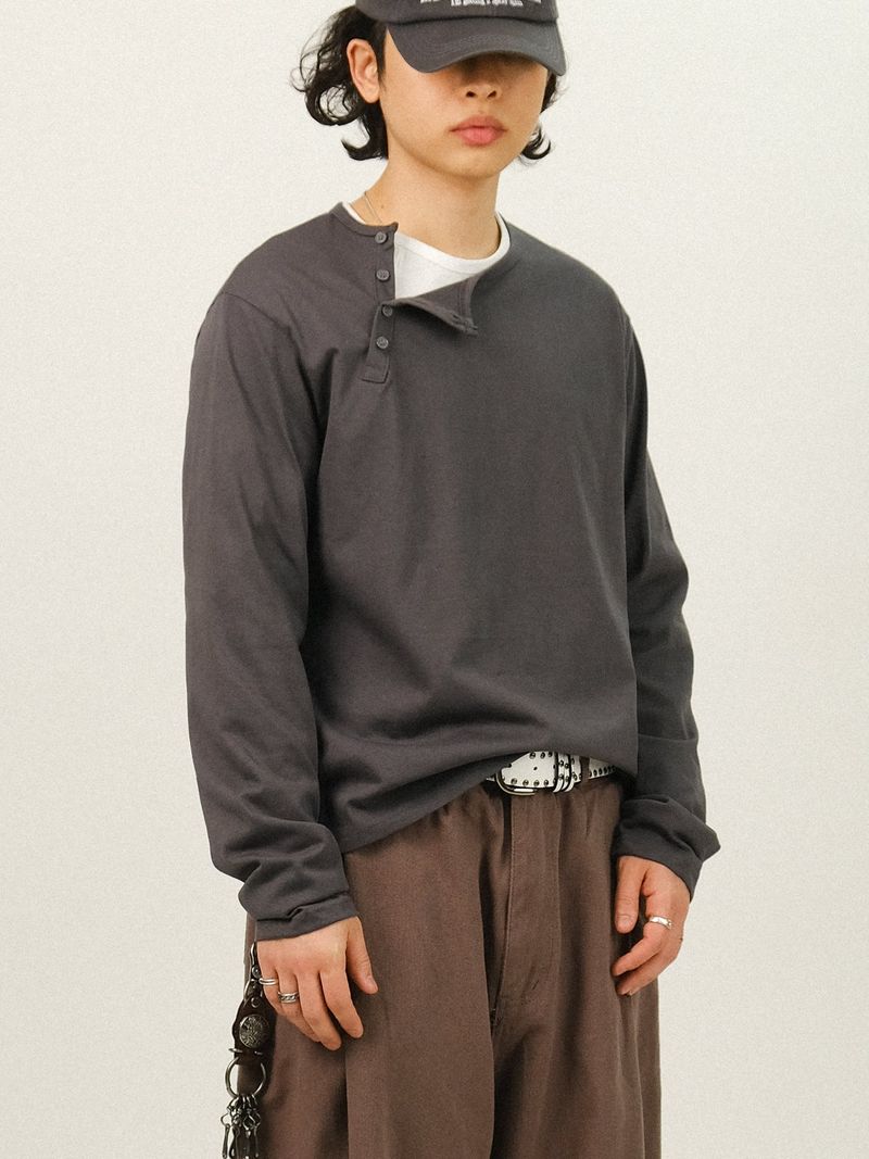 LOOR サイドヘンリーネッククロップロングスリーブ
