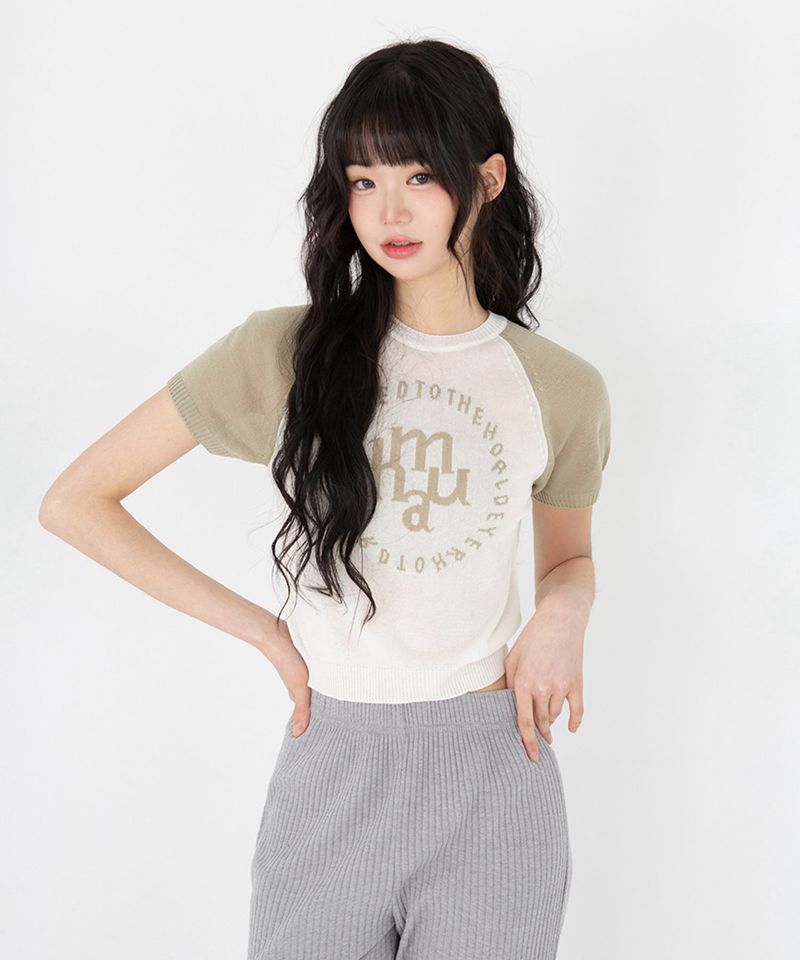 muahmuah（ムアムア）の「ジャガードロゴラグランハーフニット [2color]（トップス）」