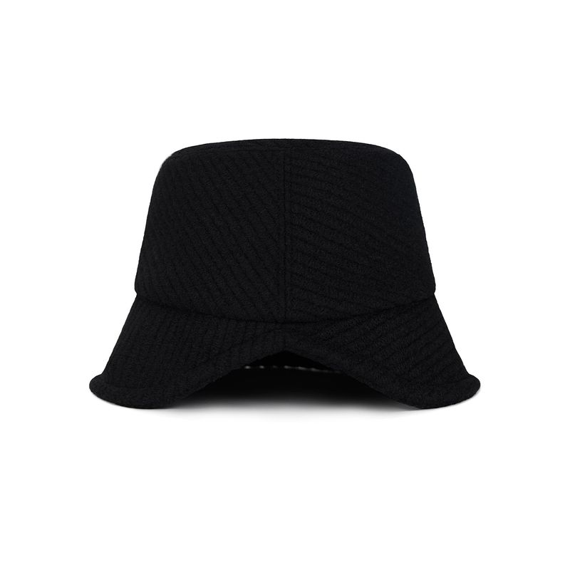 VA Stud Fleece Bonnet Hat / Black