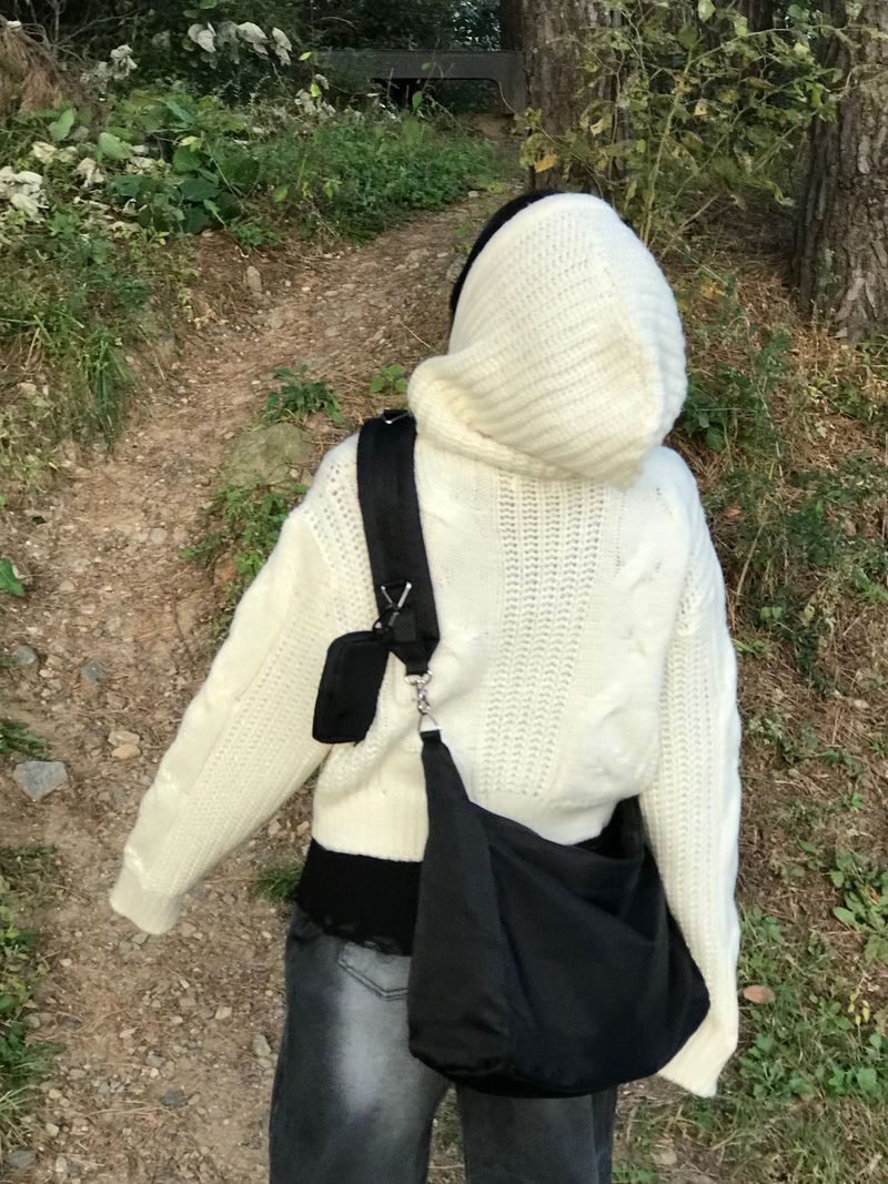 Leonard cross bag