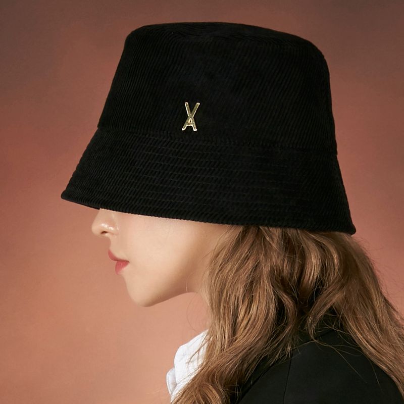 Corduroy stud drop bucket hat