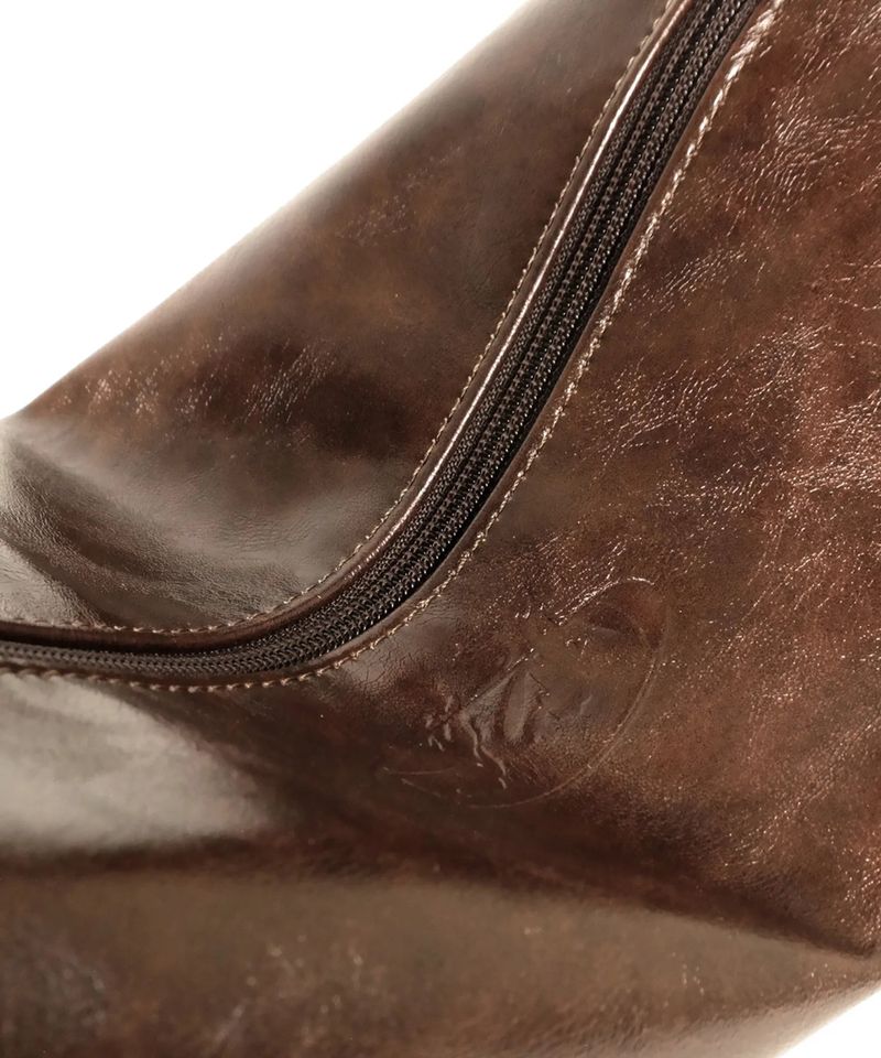 taeri tote_gloss brown_eye