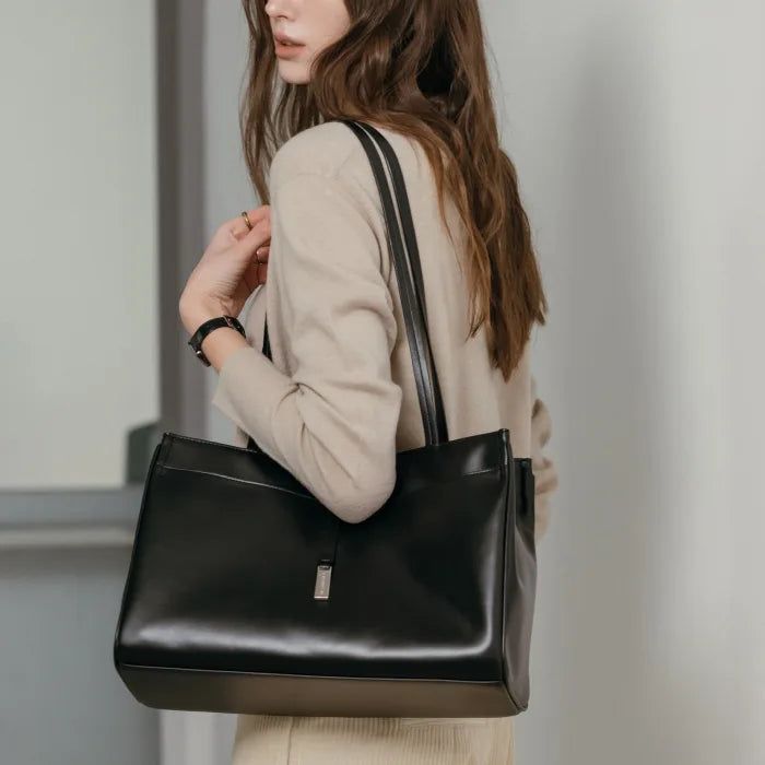 MARHEN.J （マルヘンジェイ）の「マゴ レザー ショルダーバッグ（バッグ）」
