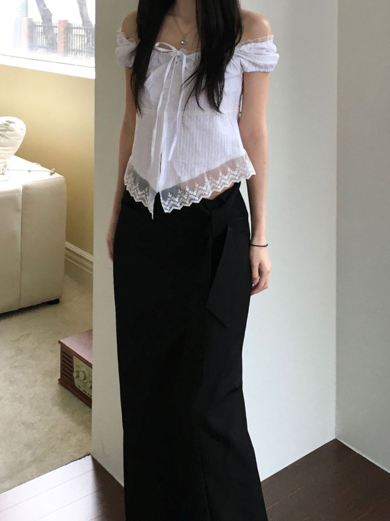 Hera frill blouse (2 colors)