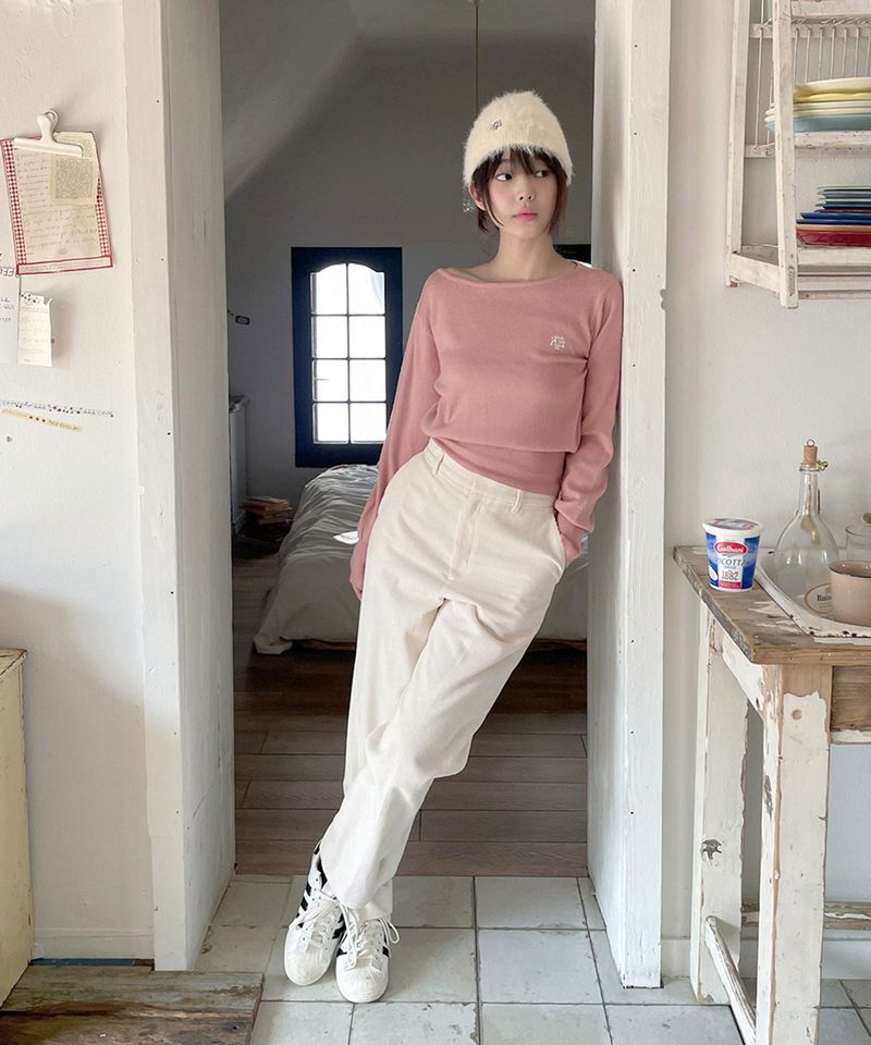 STITCH LOGO SOFT BOATNECK KNIT