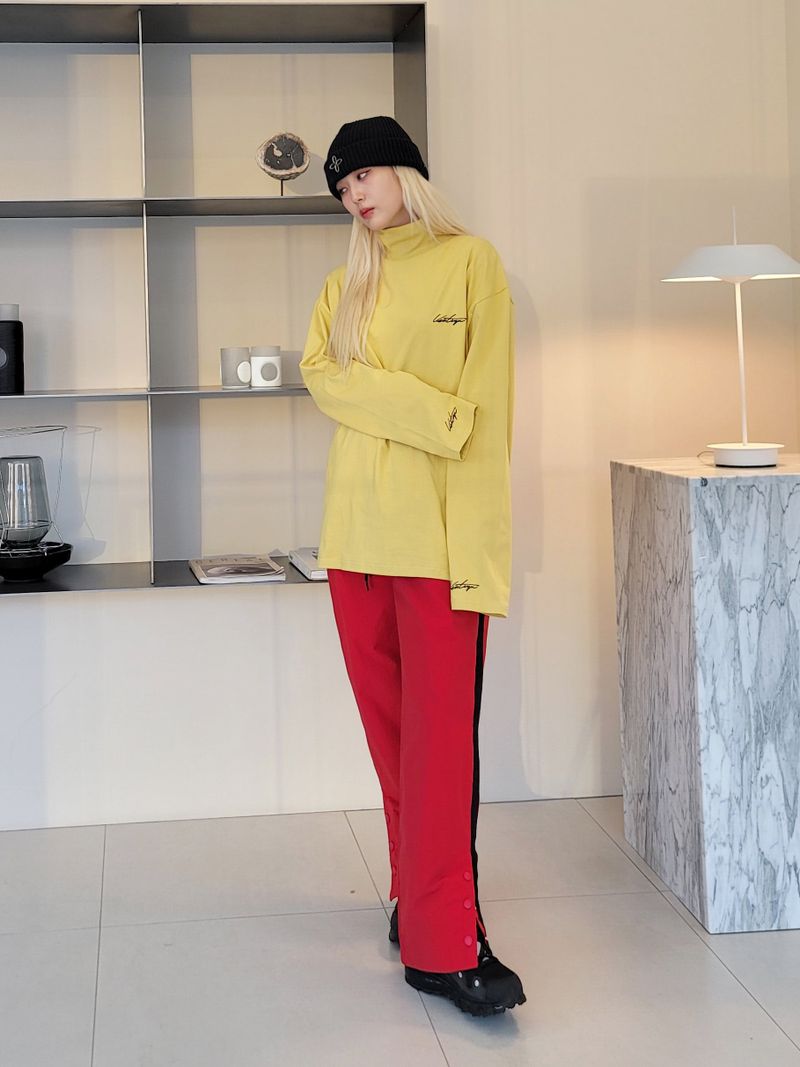 VENTIQUE Signed embroidered half-turtleneck T 6color