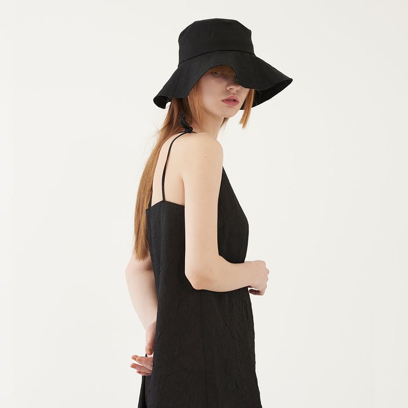 CUT OFF BUCKET HAT (BLACK)