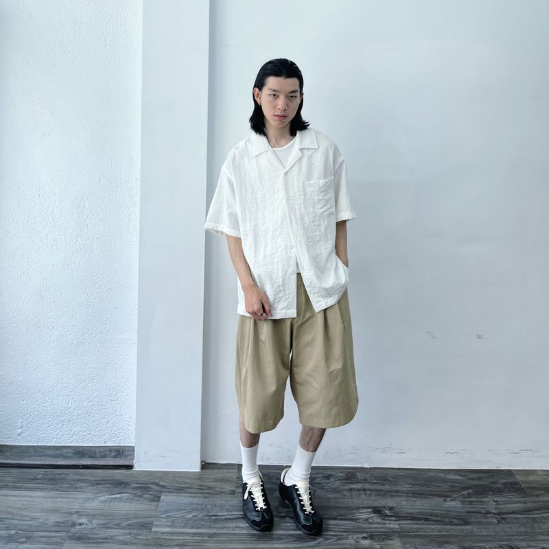 ポインテッドフラップワイドショートスリーブ