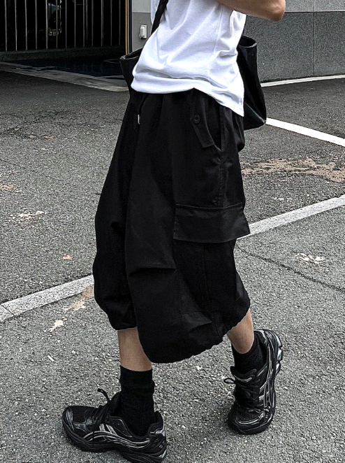 COSYHARU（コシハル）の「Hender Bermuda Cargo Pants（Pants）」