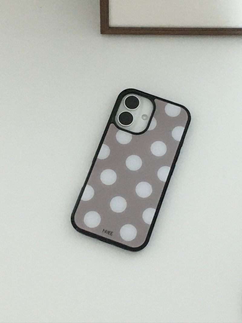 B.dot (beige) case 