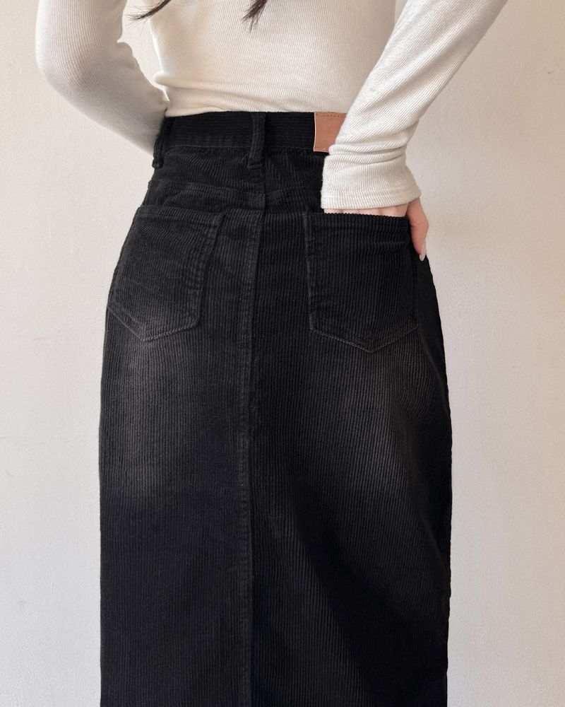 Corduroy long skirt