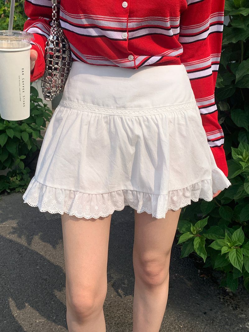 [MADE] Versi lace frill mini skirt