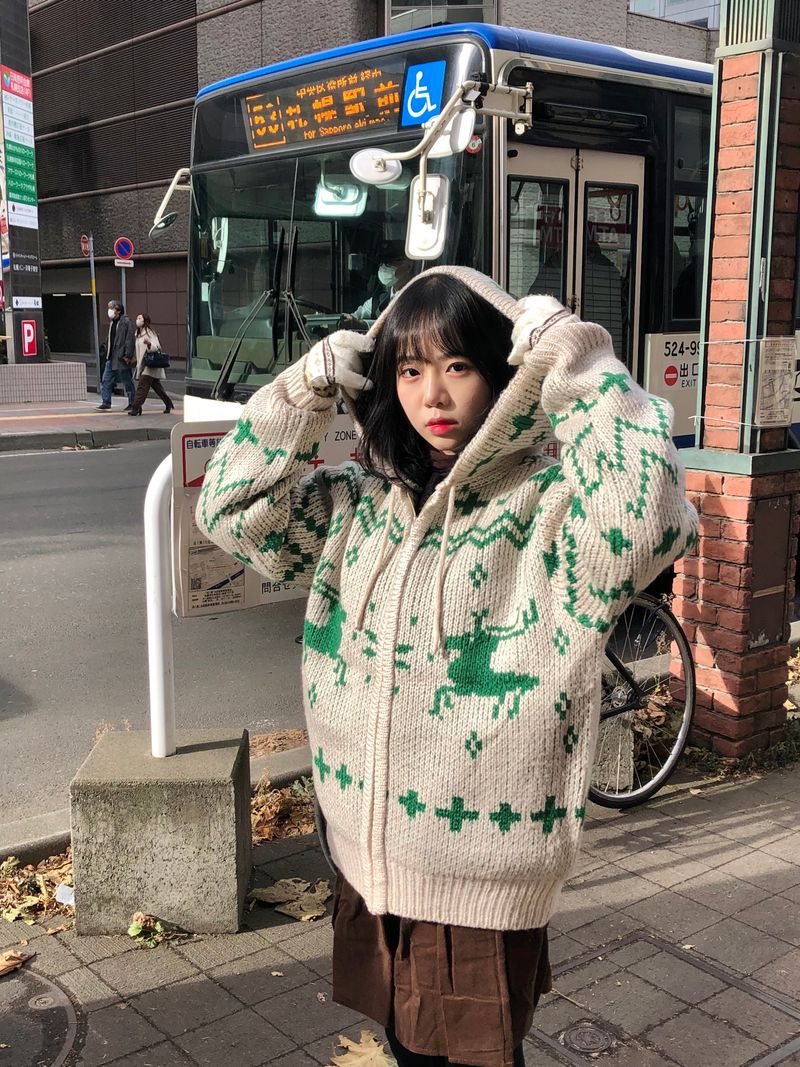 Deer zip-up