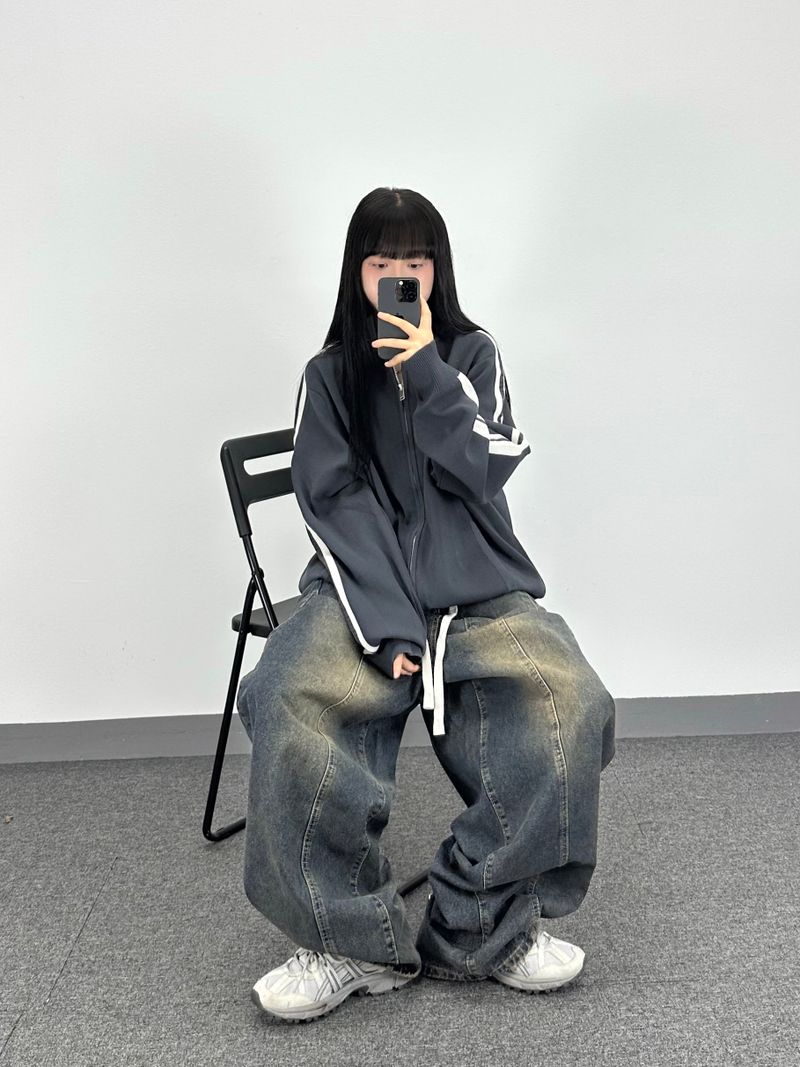 sand track knit zip-up