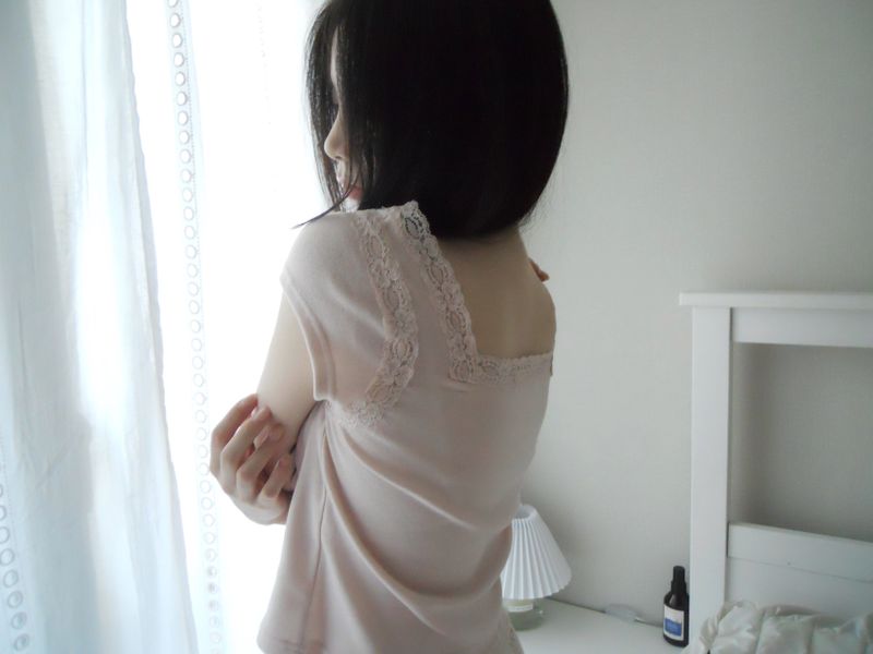 rosalie tee
