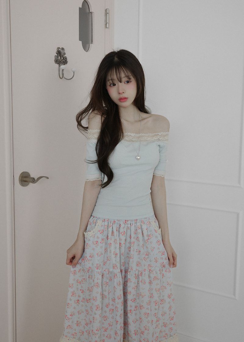 [MADE] Blair Lace Off-Shoulder Top