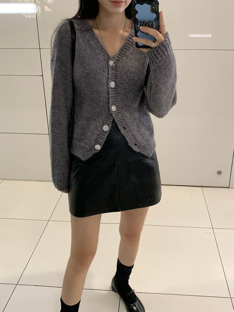 Bullet leather skirt