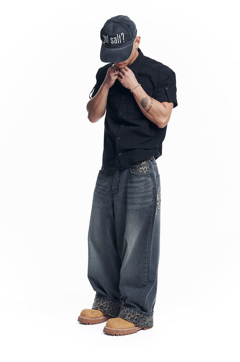 Leopard Cross Patch Roll-Up Denim Pants - Black