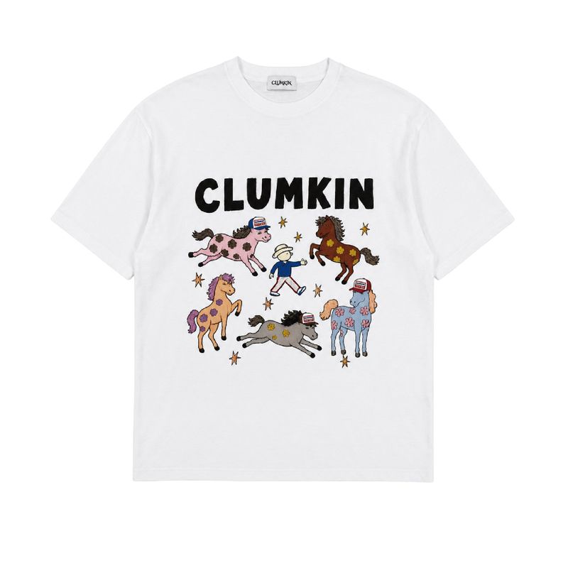 CLUMKIN（クラムキン）の「クレイジーホースグラフィックTシャツ (WHITE)（トップス）」