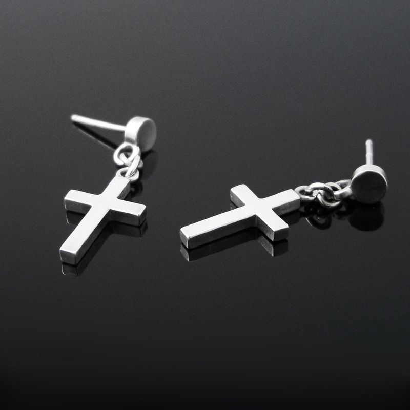 Naive Cross-D2 silver earring