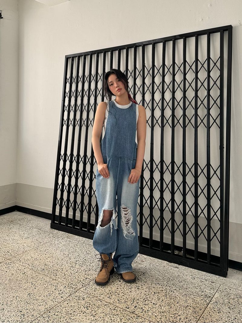 DAMAGE JUMPSUIT