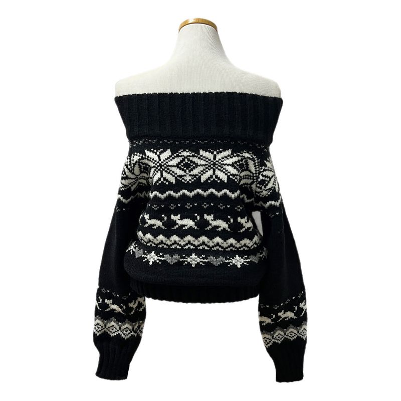 Snowfield Nordic Pattern Off-Shoulder Knit Top (Black)