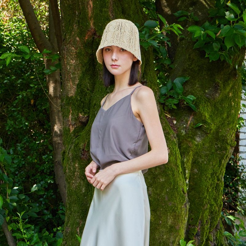 VZ Label Cable Knit Bucket Hat / Beige
