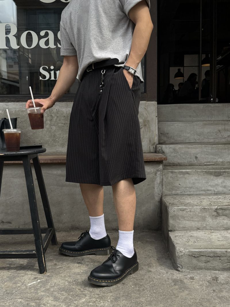 Laurent keyring stripe bermuda pants