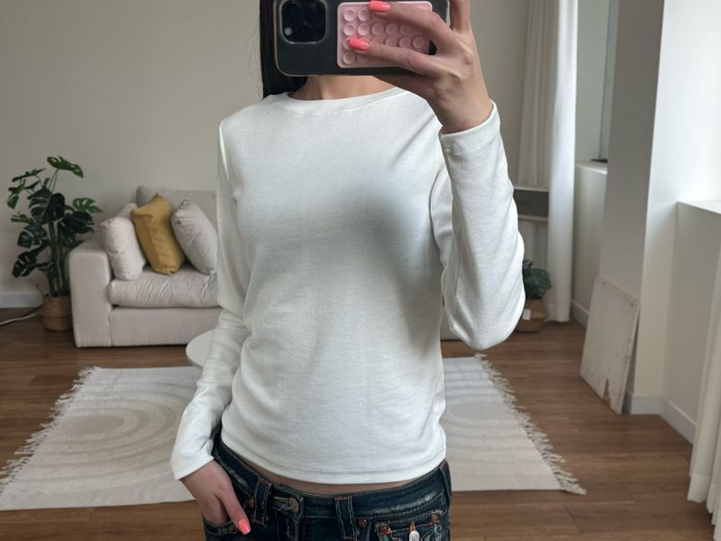 silky basic tee