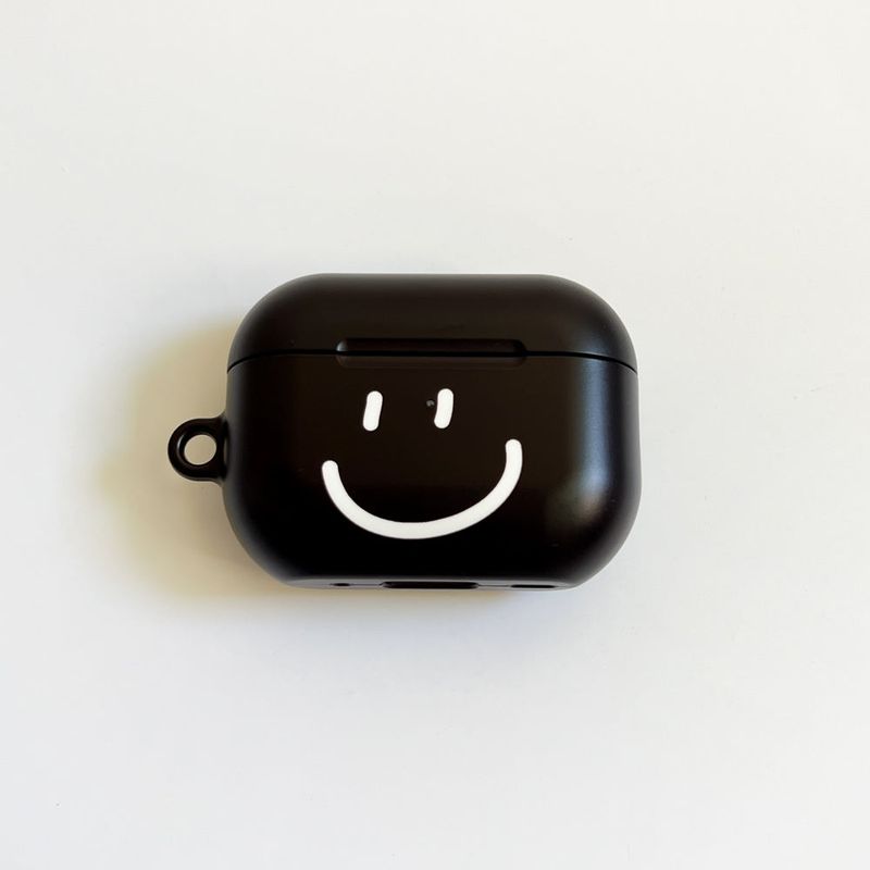Smile Black (Airpods Matt Case)