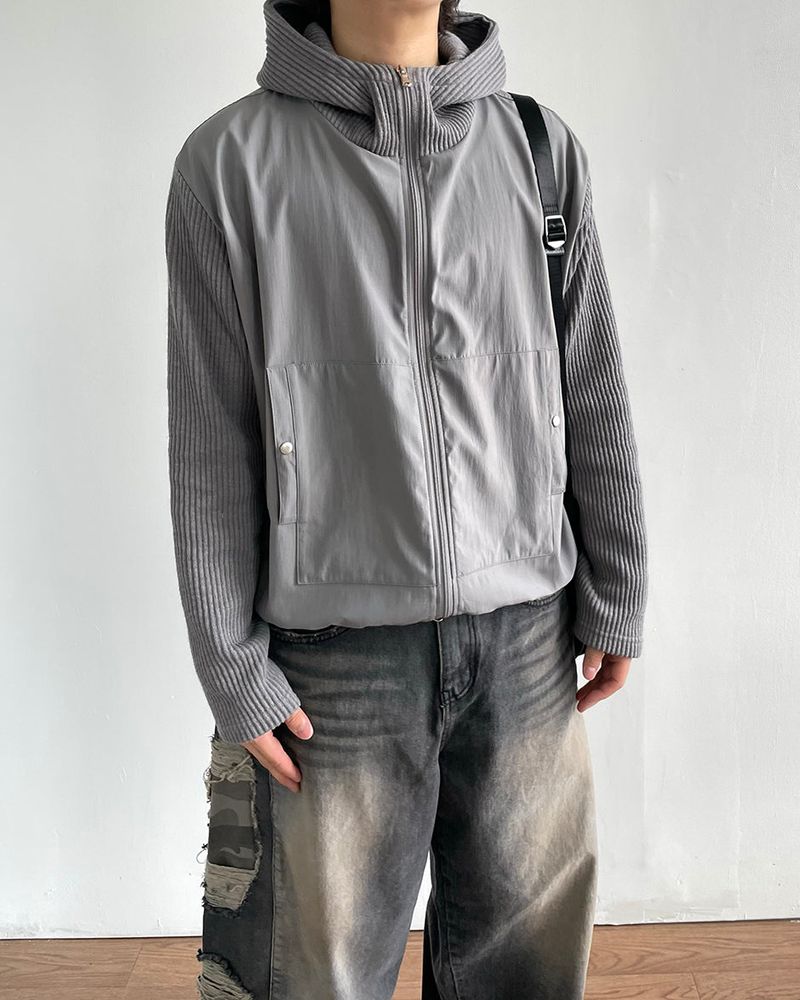 IDF（アイディーエフ）の「Contrast Highneck Hood Zip-up（Tops）」